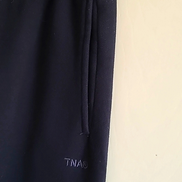Aritzia Tna Sweat Fleece Cozy Fleece Sweatpant Black Perfect Fit Size Medium - Picture 7 of 16